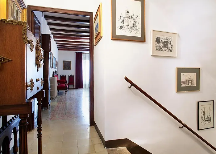 Bed & Breakfast Borrell 4*