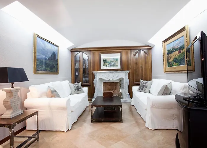 Borrell Bed & Breakfast 4*